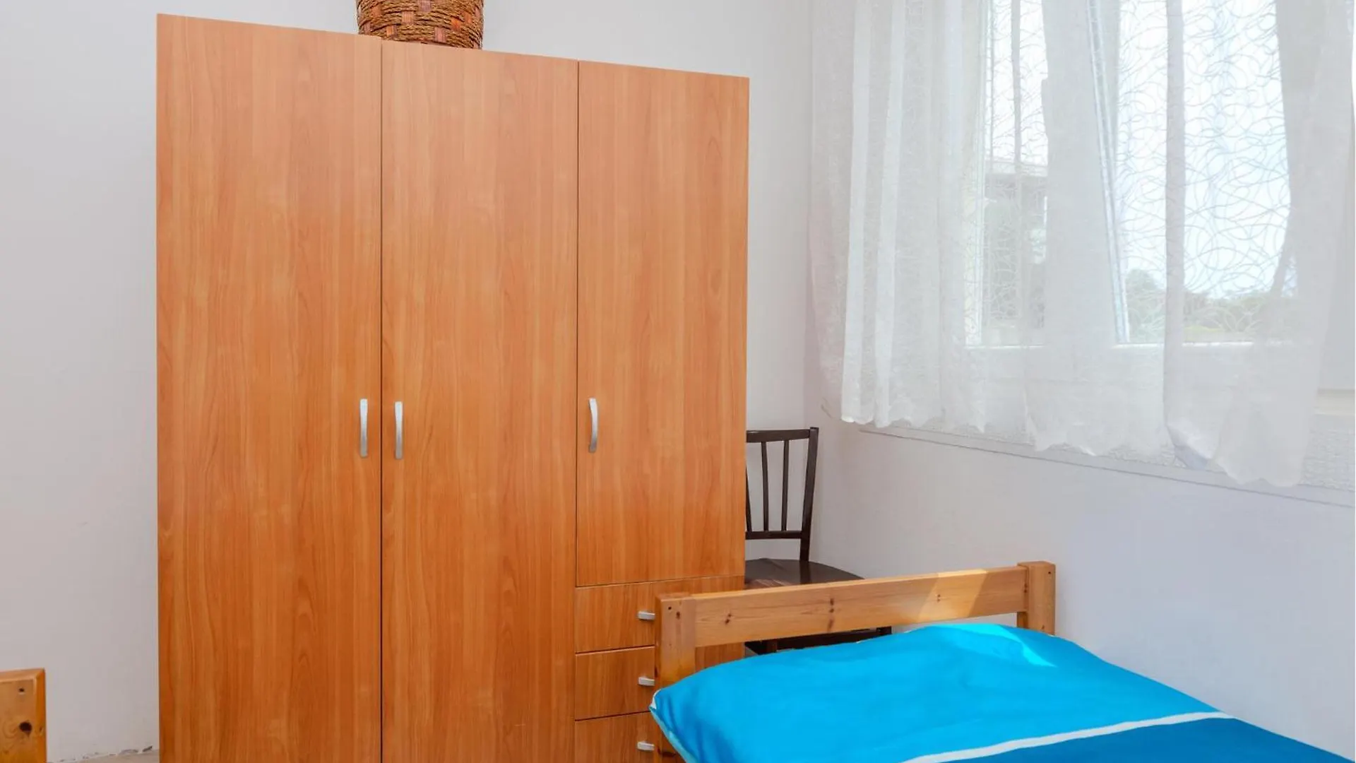 Lovely Apartment In Privlaka With Kitchen  بريفلاكا