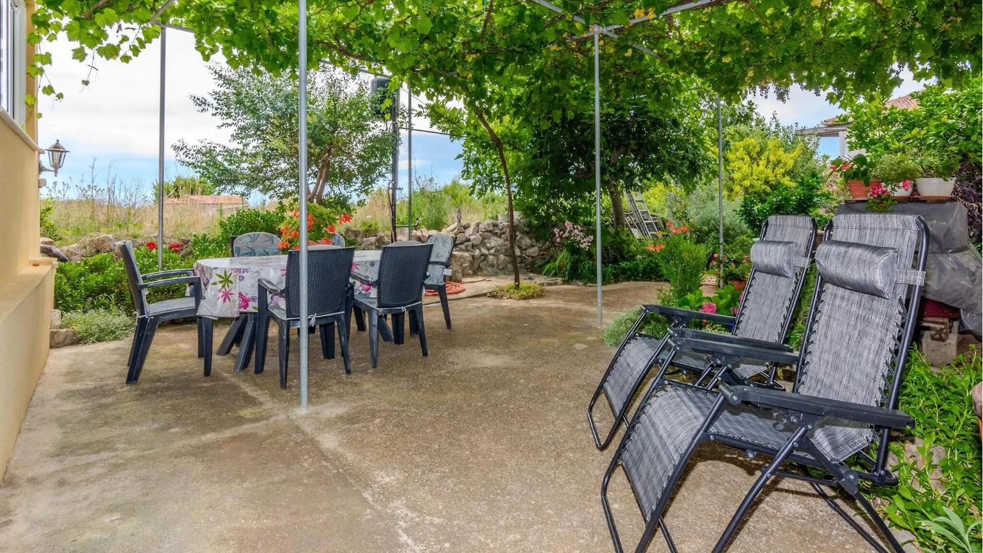 Lovely Apartment In Privlaka With Kitchen 0*, بريفلاكا