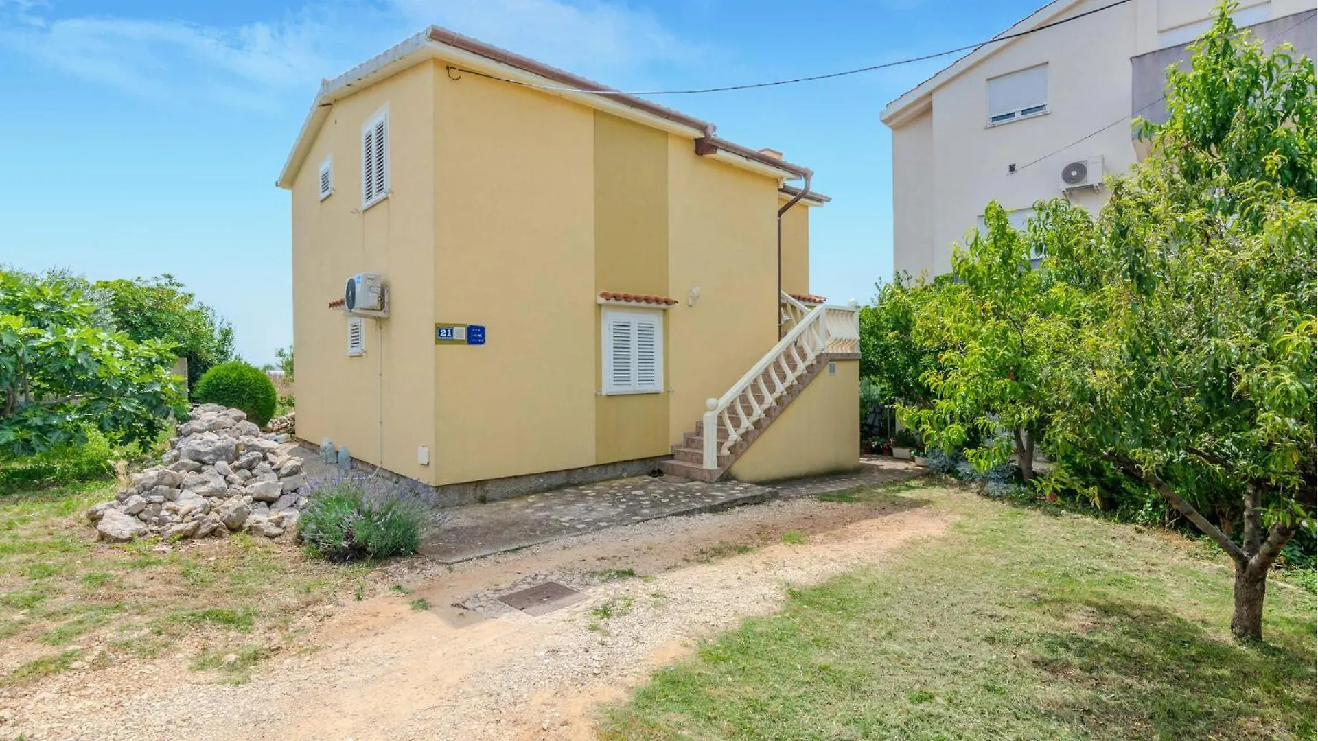 Lovely Apartment In Privlaka With Kitchen